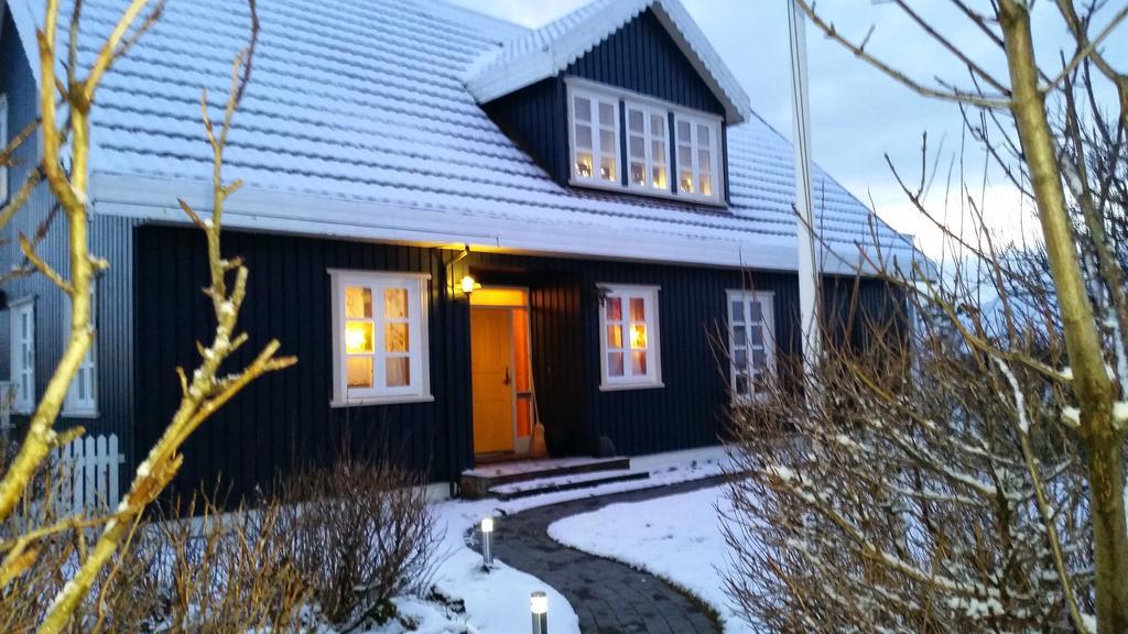 Guesthouse Heba Stokkseyri Exterior photo